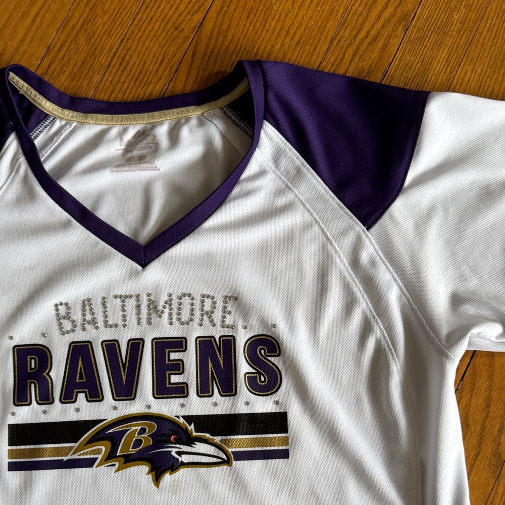 Majestic Ravens top